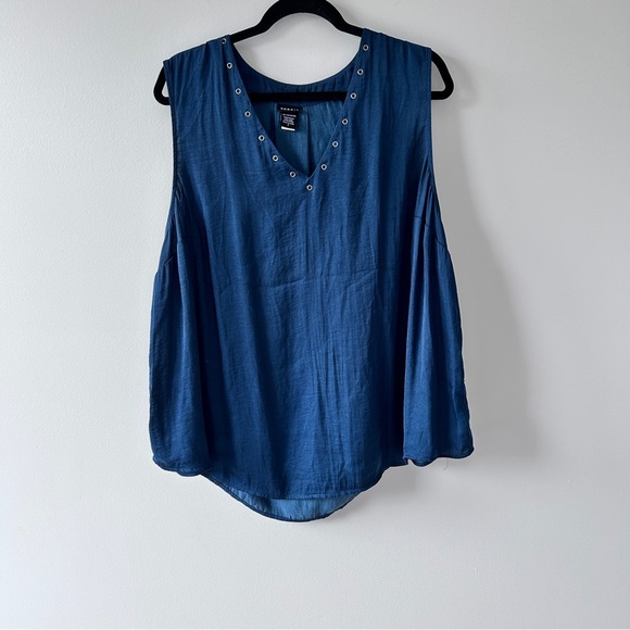 torrid Tops - Torrid Women's Blue Sleeveless Tank Top Vanity Size 3 Satiny Flowy Feminine READ